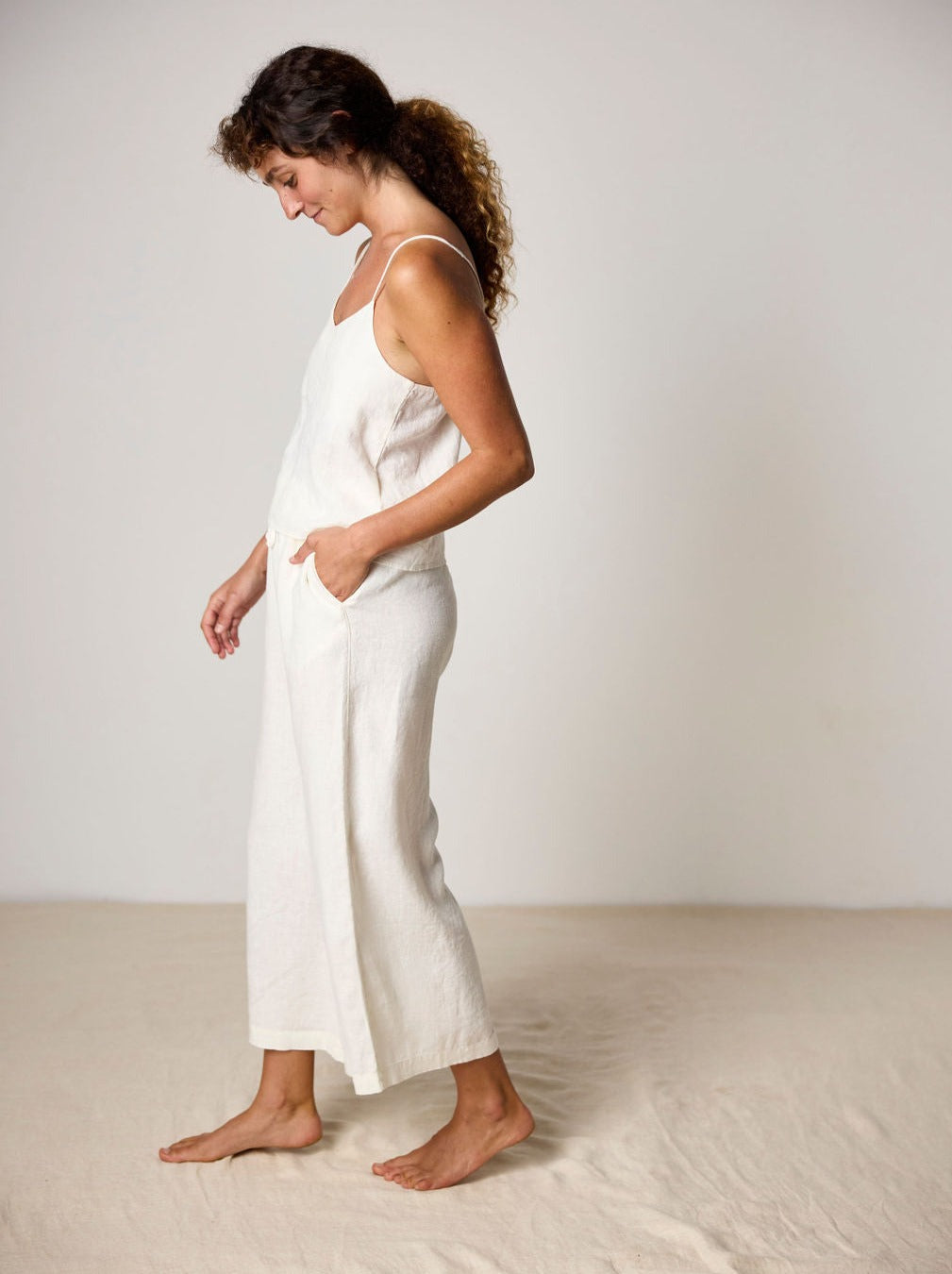 ISABELLA V. Finest French Linen White Pants 