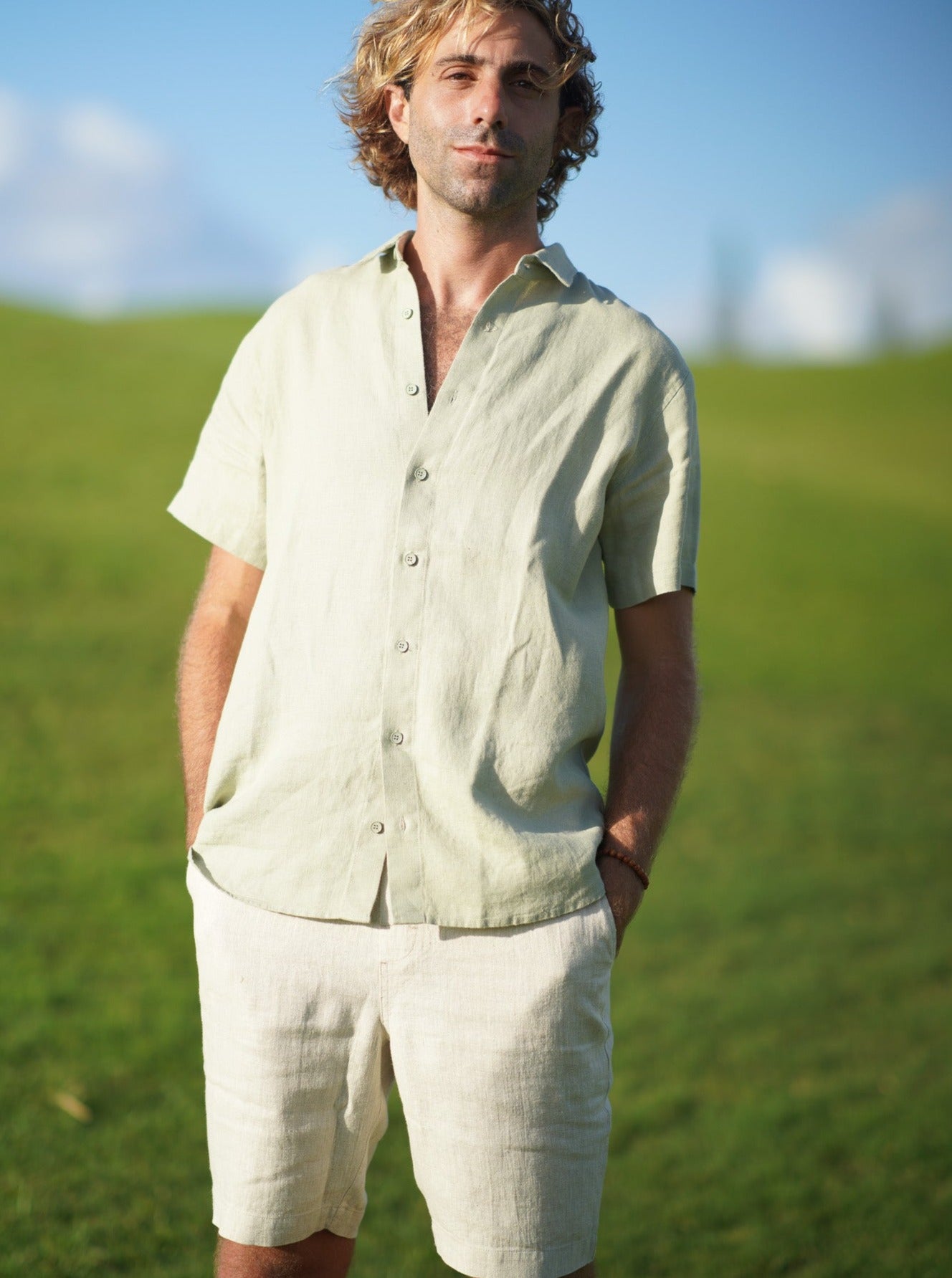 ISABELLA V. French Linen Men's Shorts Sand